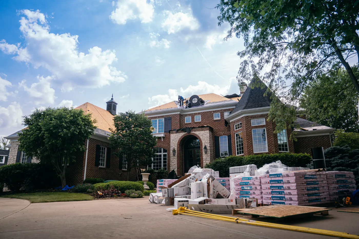 Manufacturer-certified roof installation in The Hawthorns